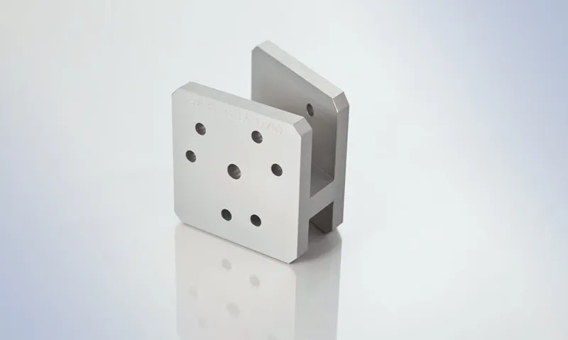 Referenzteil Lasertechnik