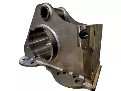 5 Achsen Bearbeitung an Schweißteil