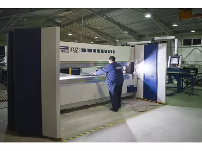 Mechanical sheet folding machine