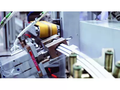 Inlinebearbeitung von Extrusionsprofilen