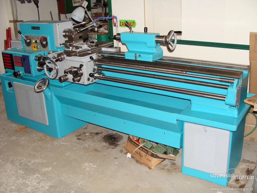 SV 18 conventional metalworking lathe