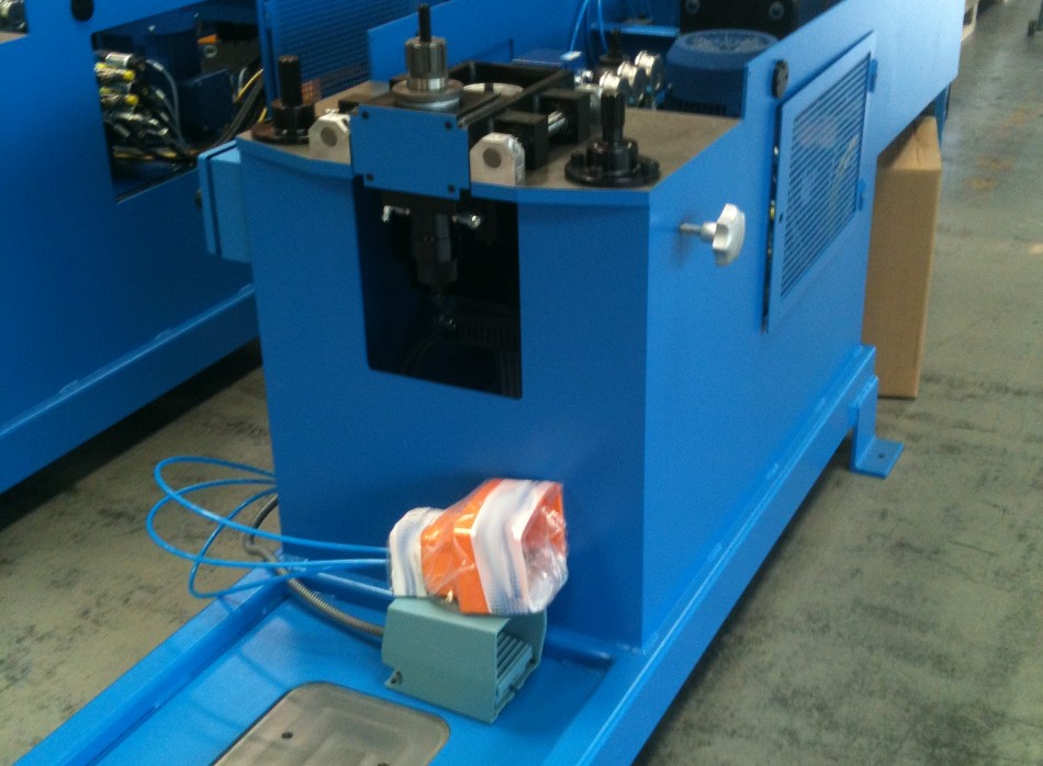 MACHINE BASE