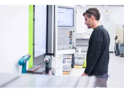 vertical center MVP1060