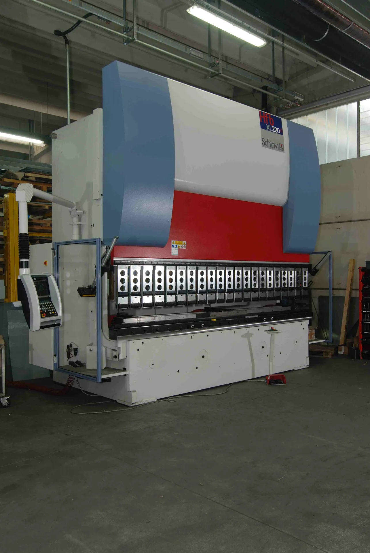 Piegatrici serie HFB