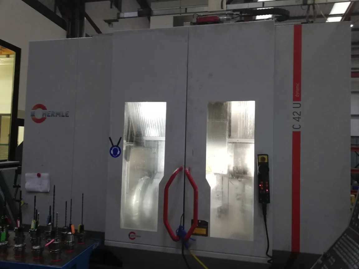 HERMLE C42