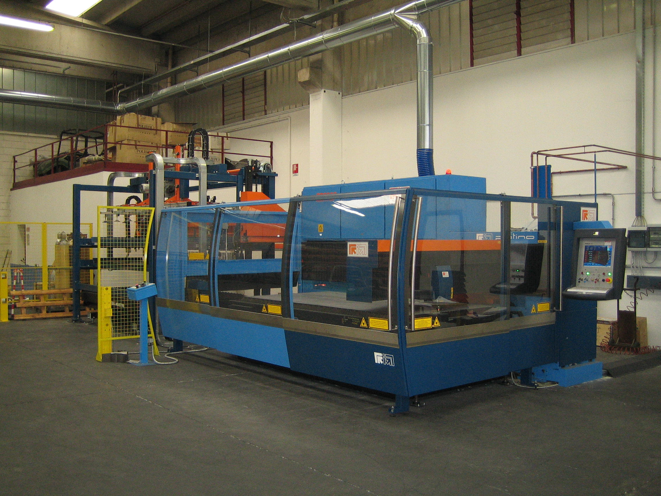 Laser 2D 4000 WT / campo lavoro: 1500x3000 mm