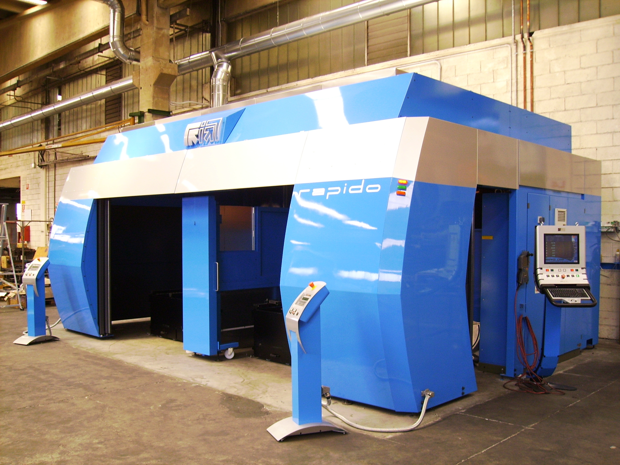 Taglio laser 3D 4000 WT / campo di lavoro: 1500x4000 mm