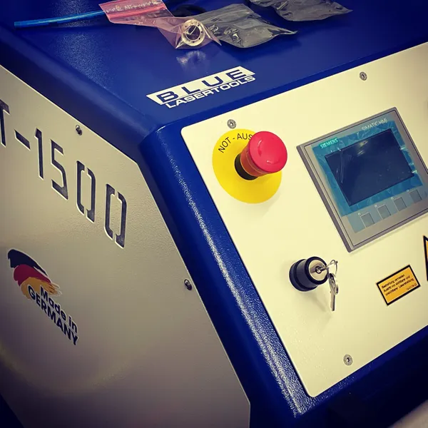 Penwelder / Handlaserschweißen