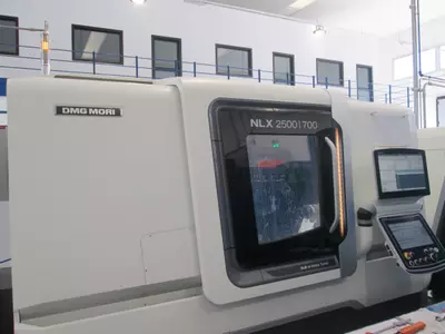DMG MORI NLX2500