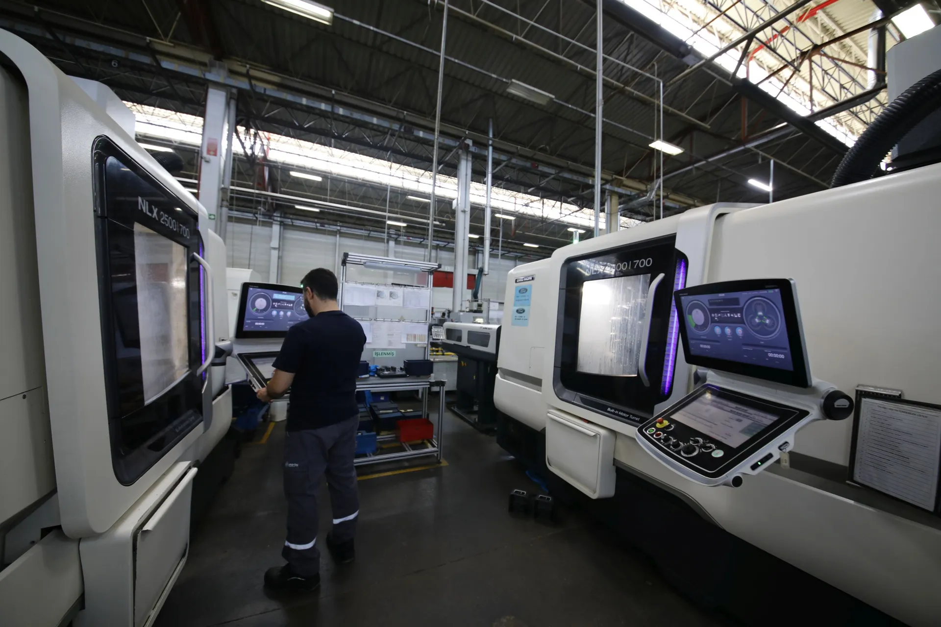 Turning Center - NLX 2500/700