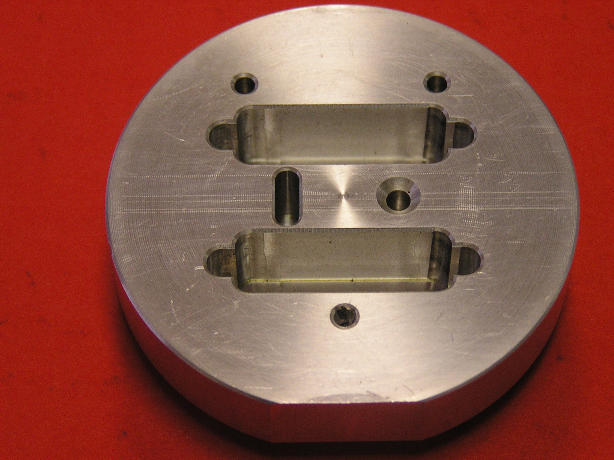 PARTICOLARE
