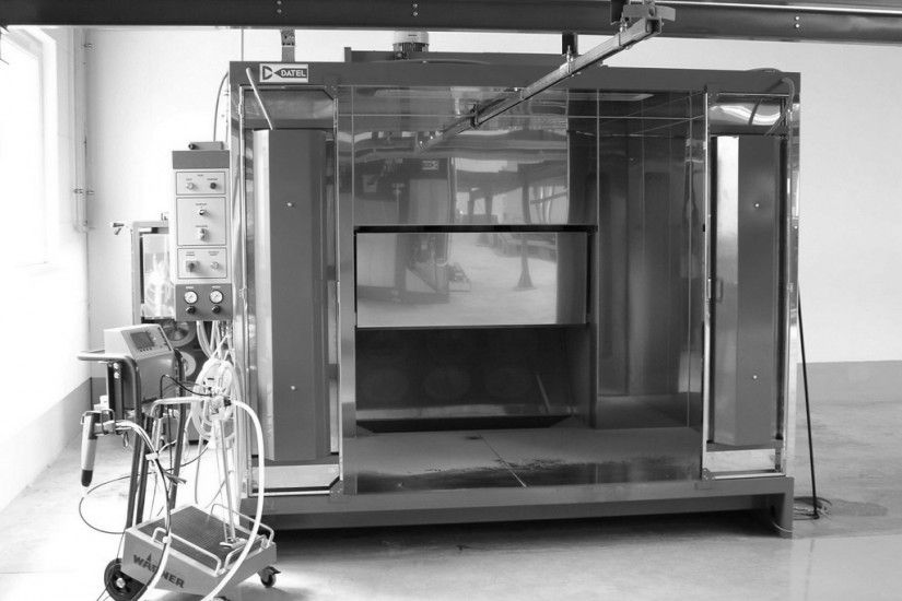 Powder coating box