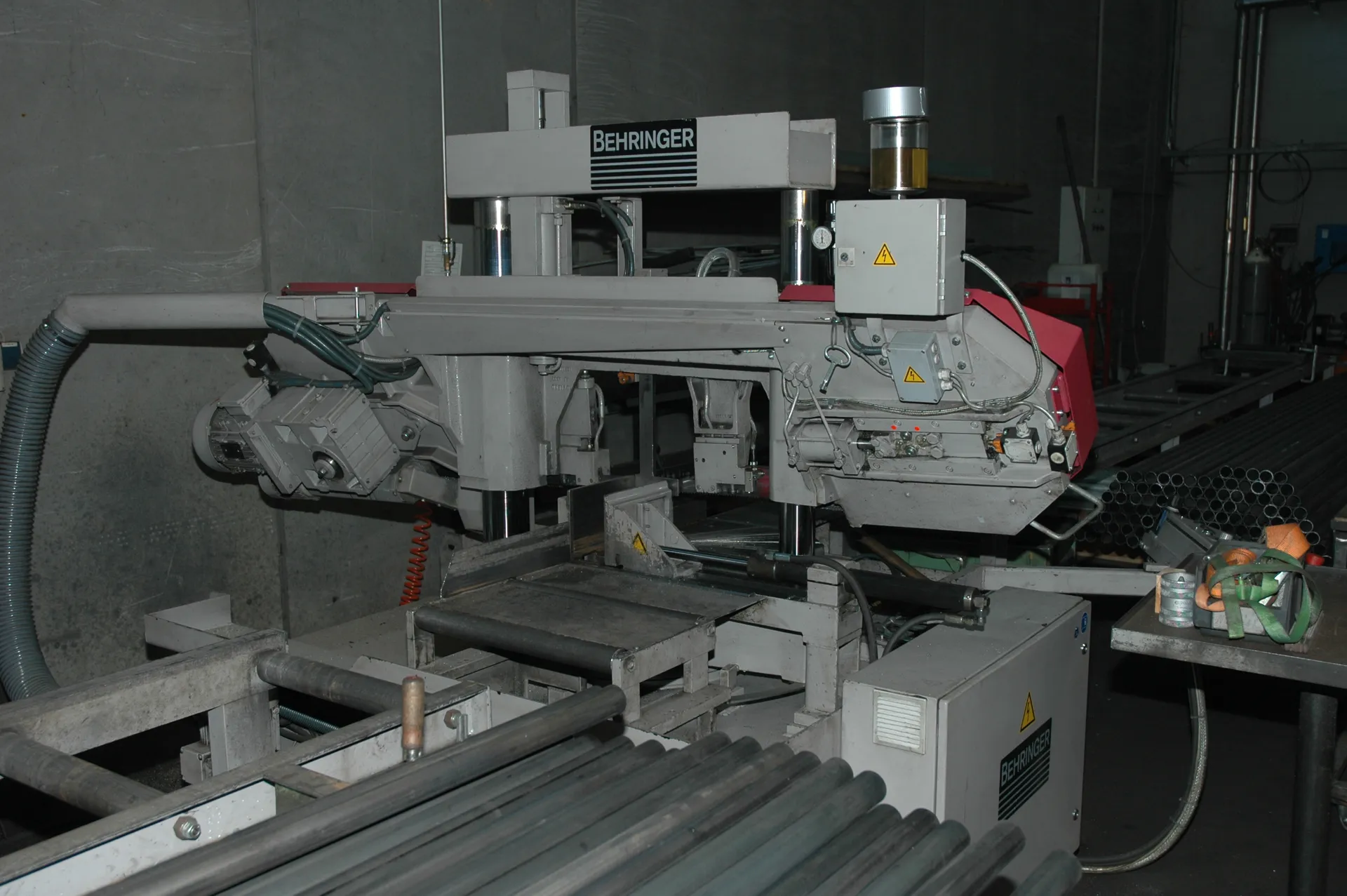 Gehrungsbandsäge CNC