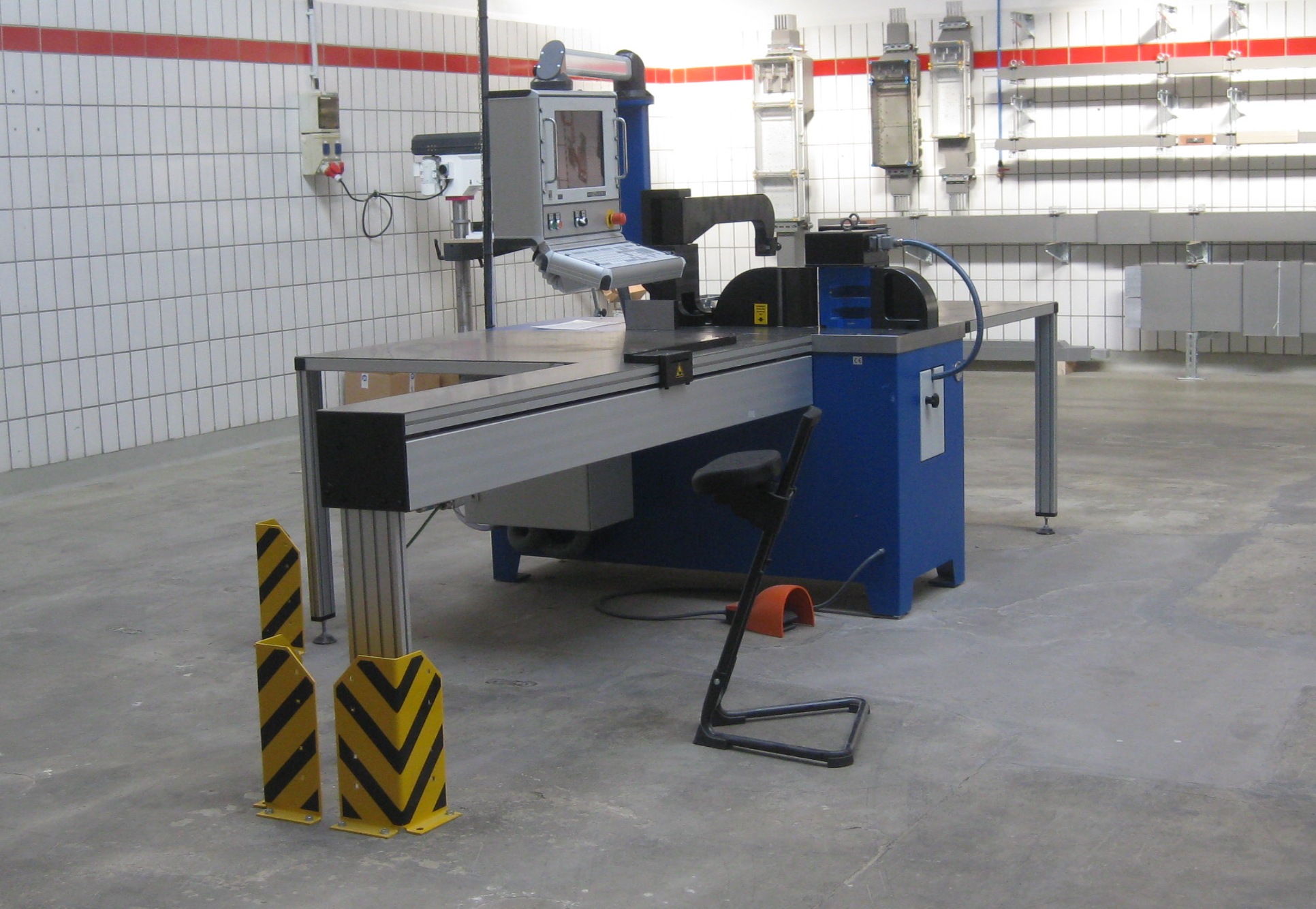 Blechbiegemaschine CNC
