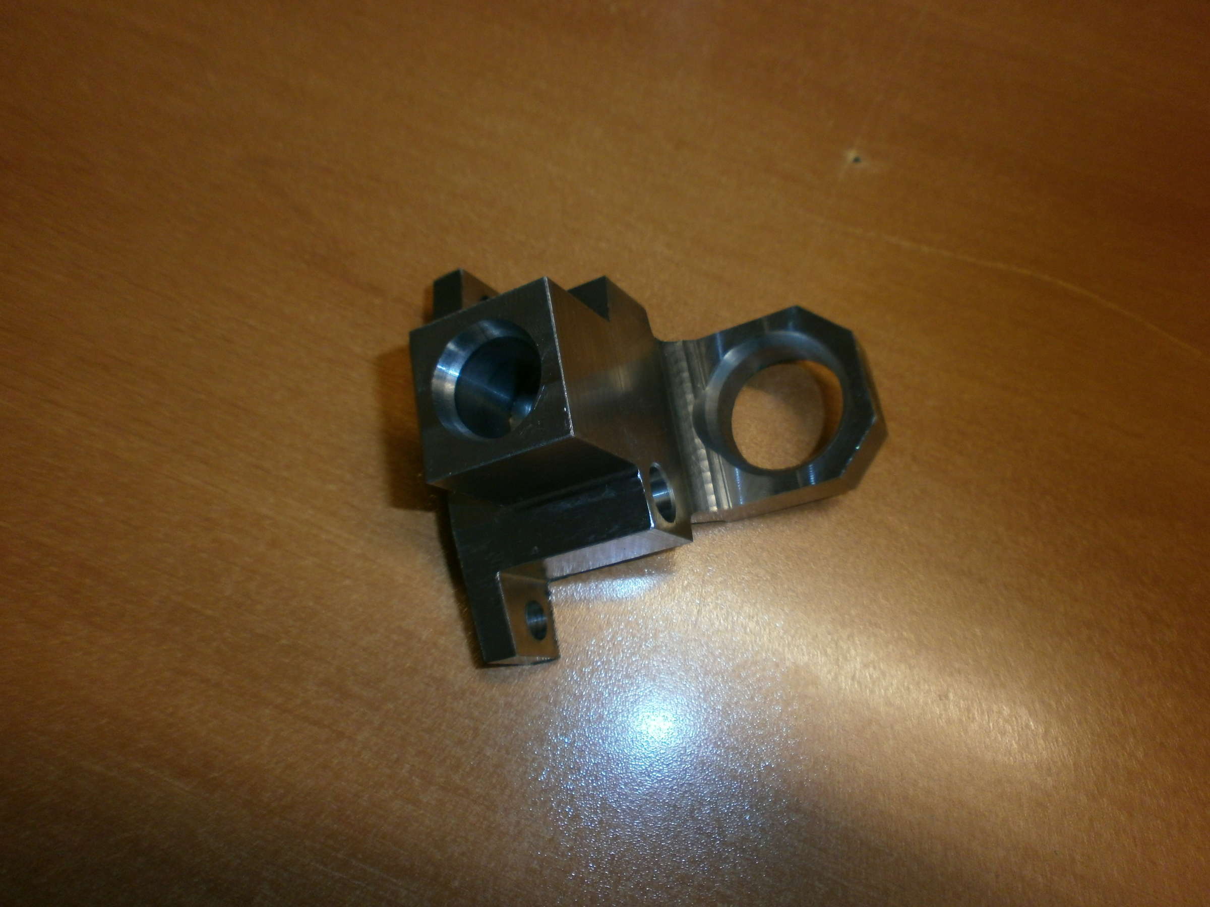 Special bracket