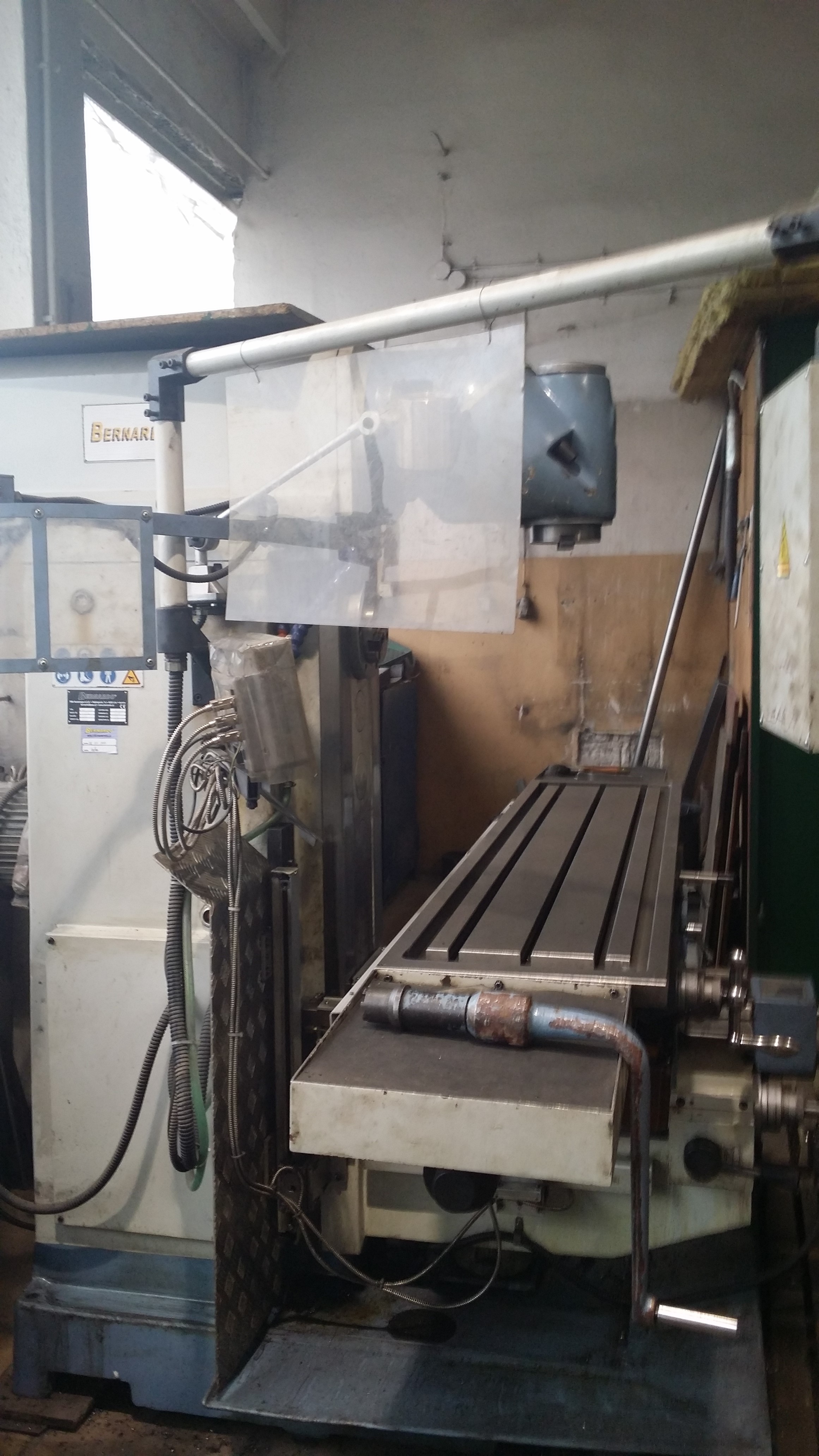 Fraesmaschine