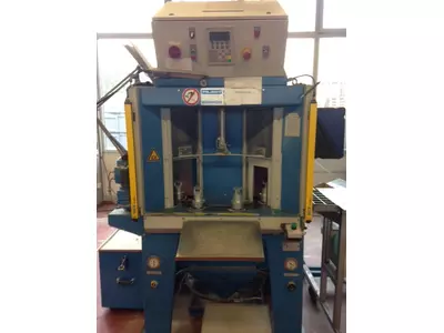 AUER-SATELLITEN-STRAHLANLAGEN