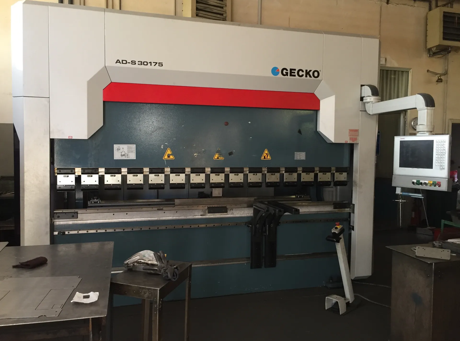 AD-S 30175