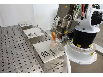 Laserschweißroboter