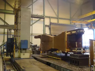 Schaufelstiel in Bearbeitung