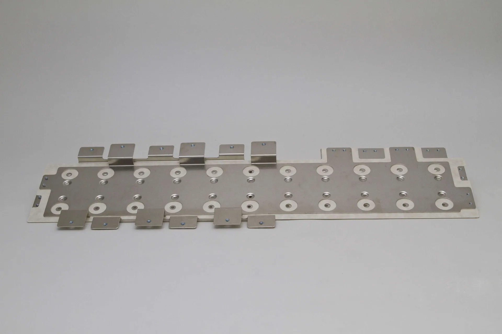 Niederinduktive Stromschiene