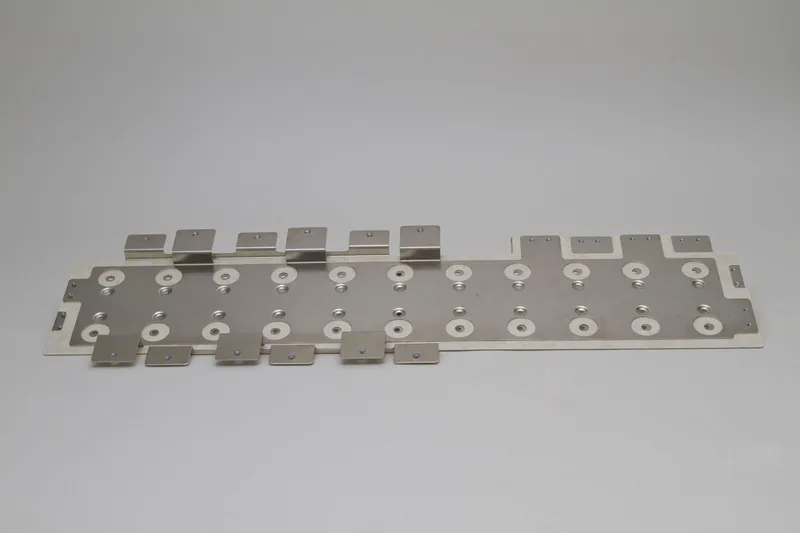 Niederinduktive Stromschiene