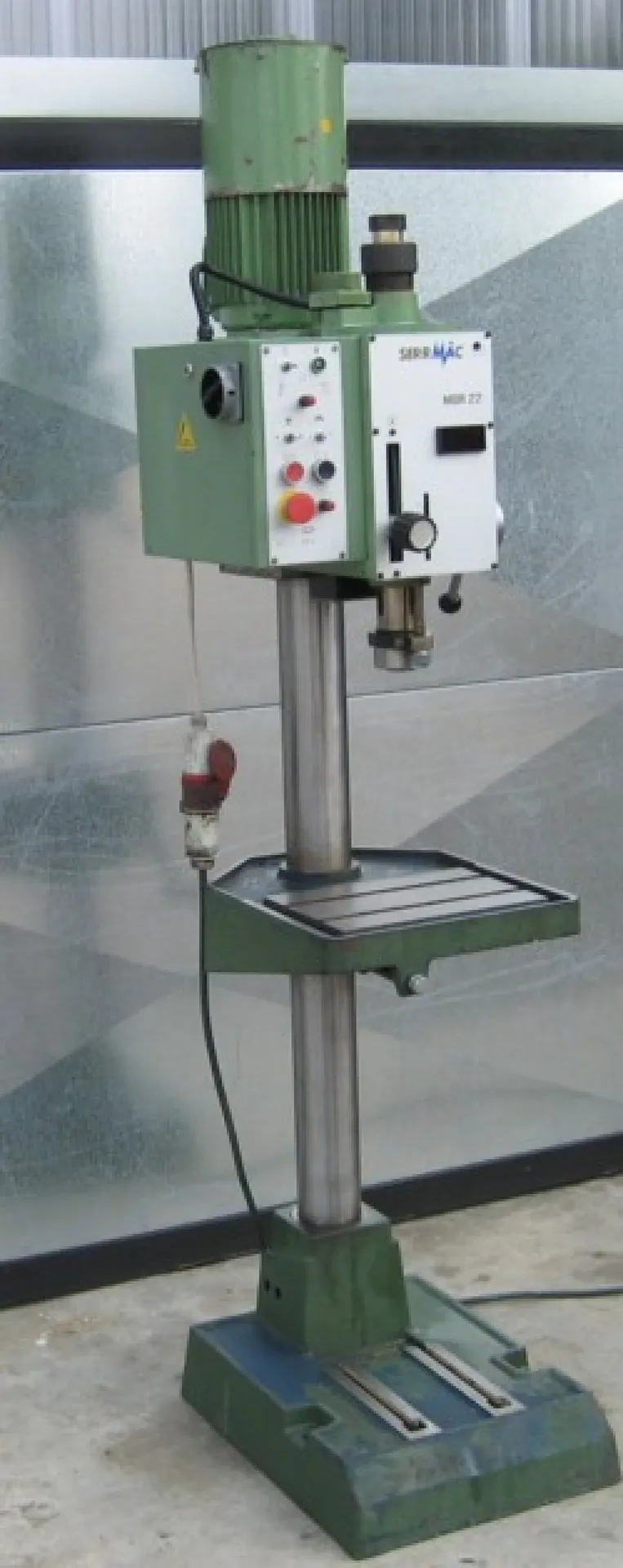 GEWINDESCHNEIDMASCHINE M2-M12