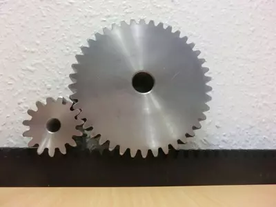 Zahnstange brüniert