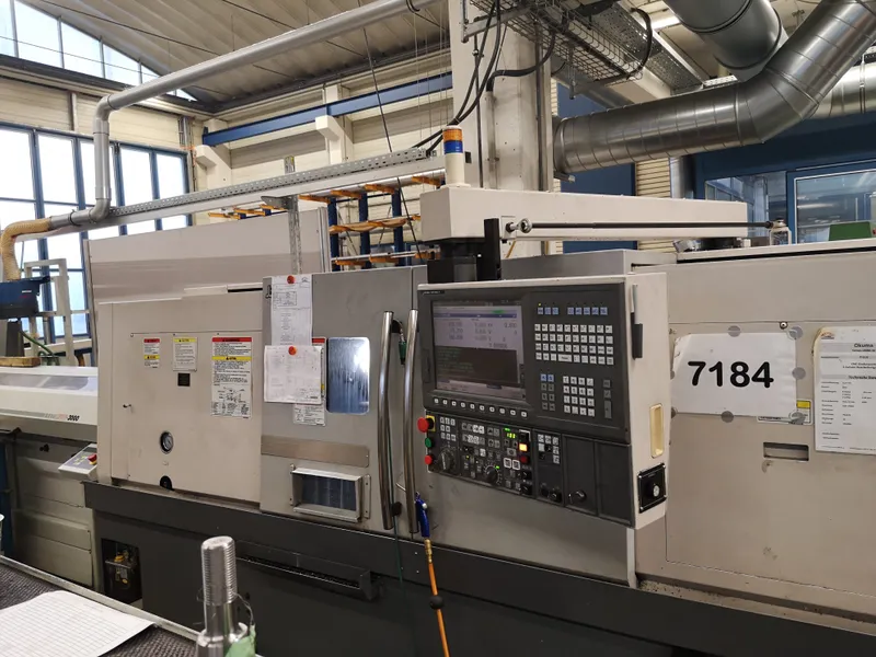 Okuma Genos L 300 EM