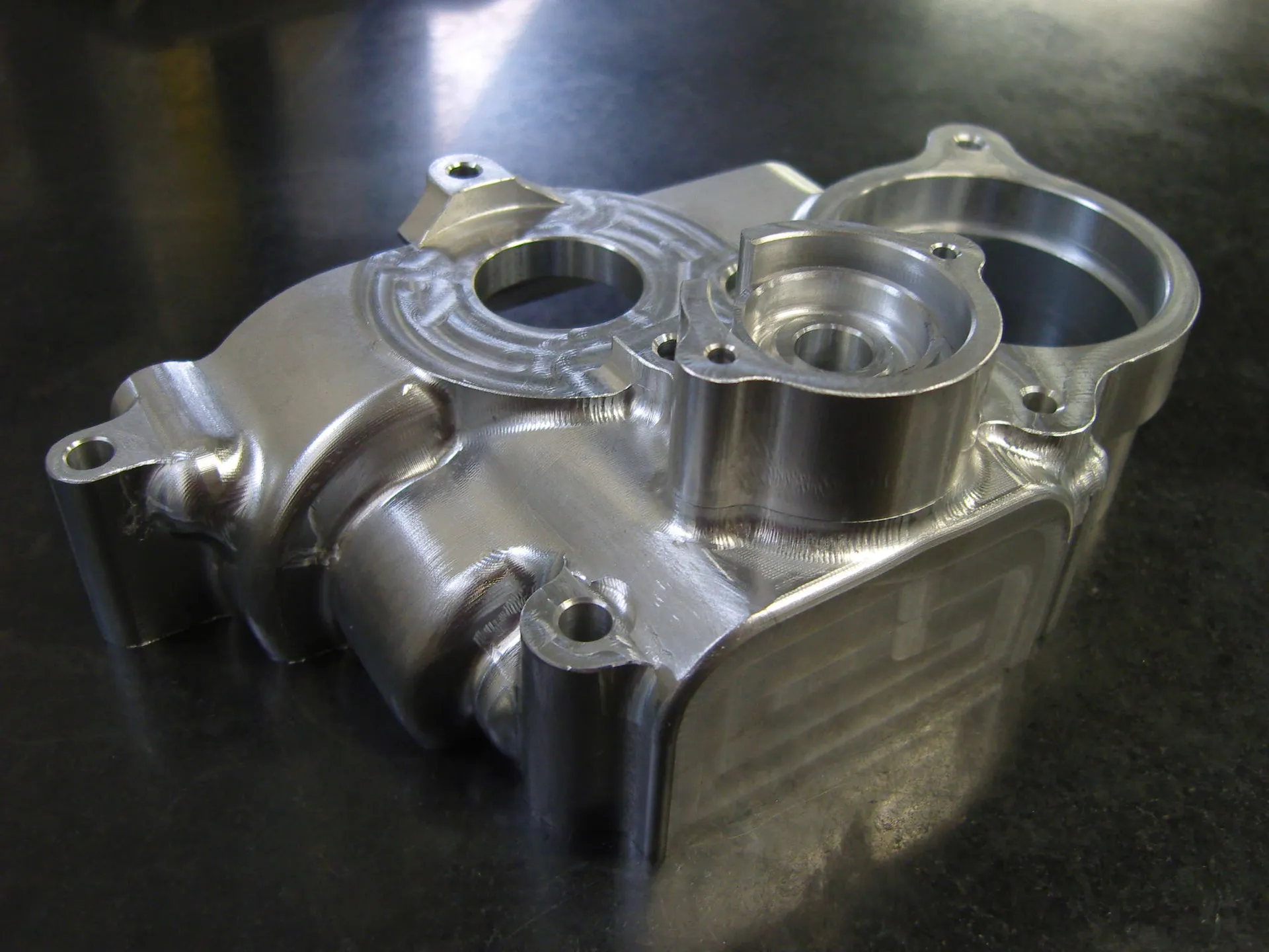 Teil für Automobilsektor  /  Part for automotive sector