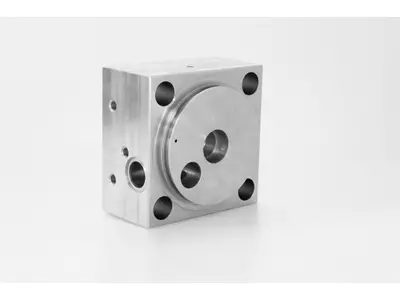 Körper / Hochdruckanlageelement