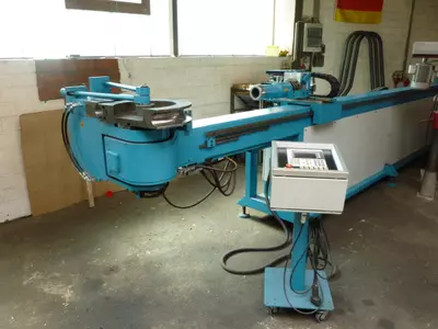 Rohrbiegemaschine