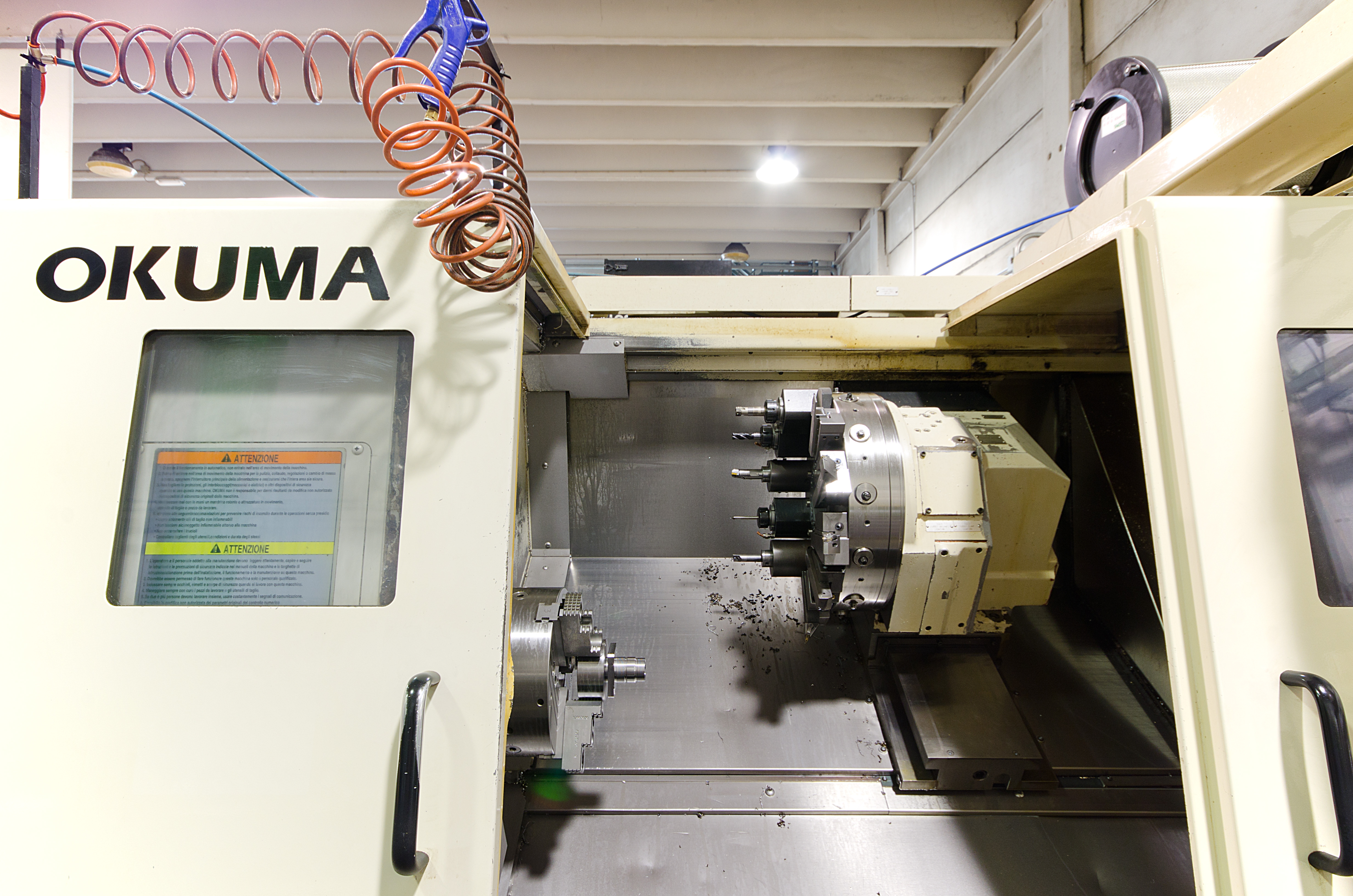 OKUMA LB300 SPACE TURN