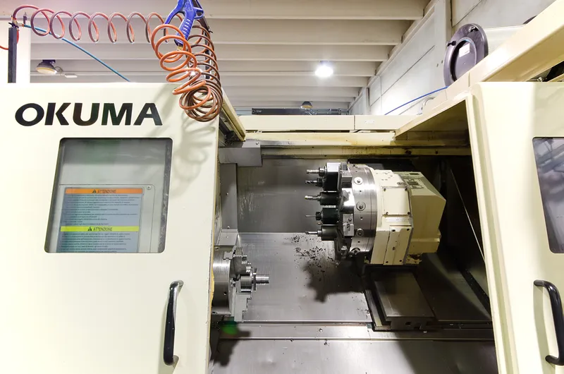 OKUMA LB300 SPACE TURN
