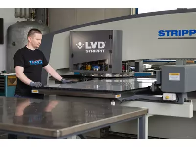 Stanzpresse Strippit M