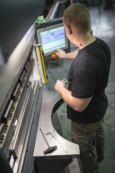 Abkantpresse Dyna-Press