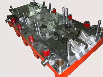 Folgeverbundwerkzeug 2.-fach fallend