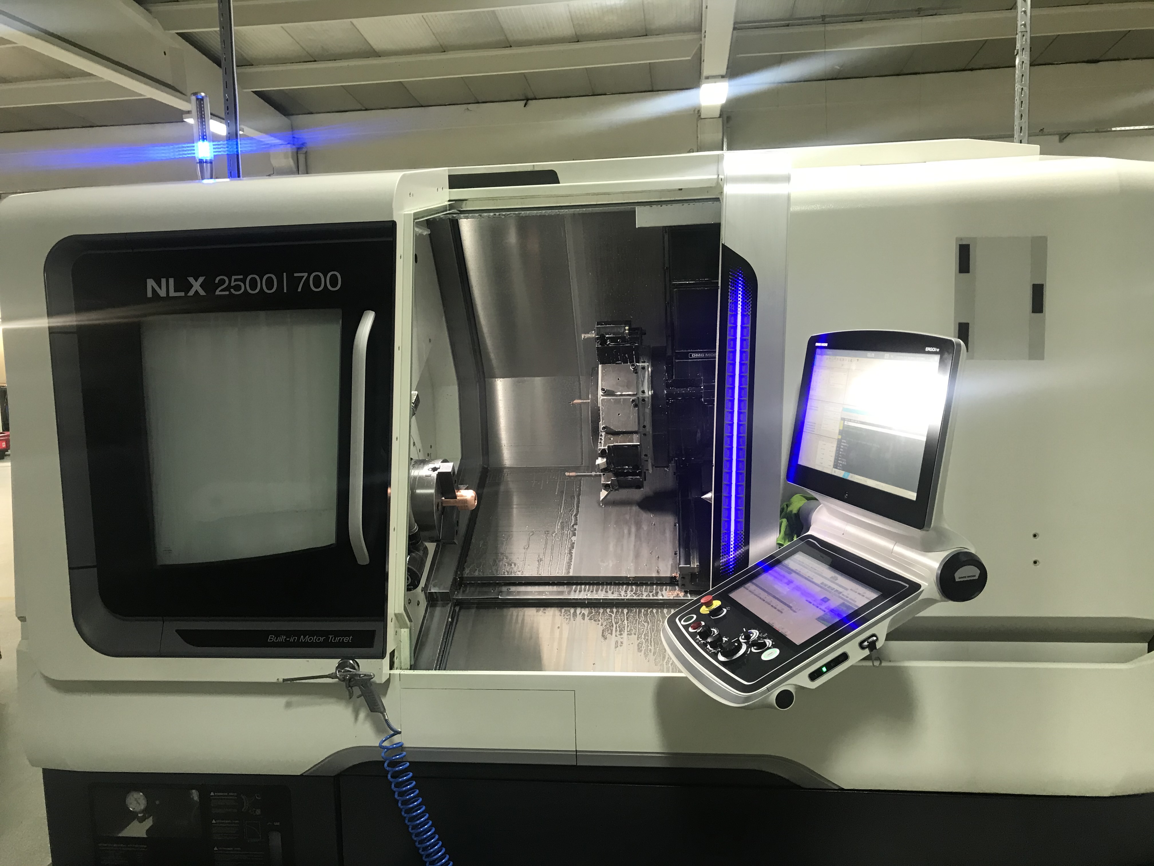 NLX 2500/700