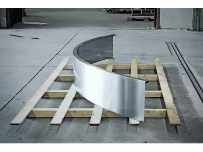 Verkleidung Gepäckförderanlage Flughafen