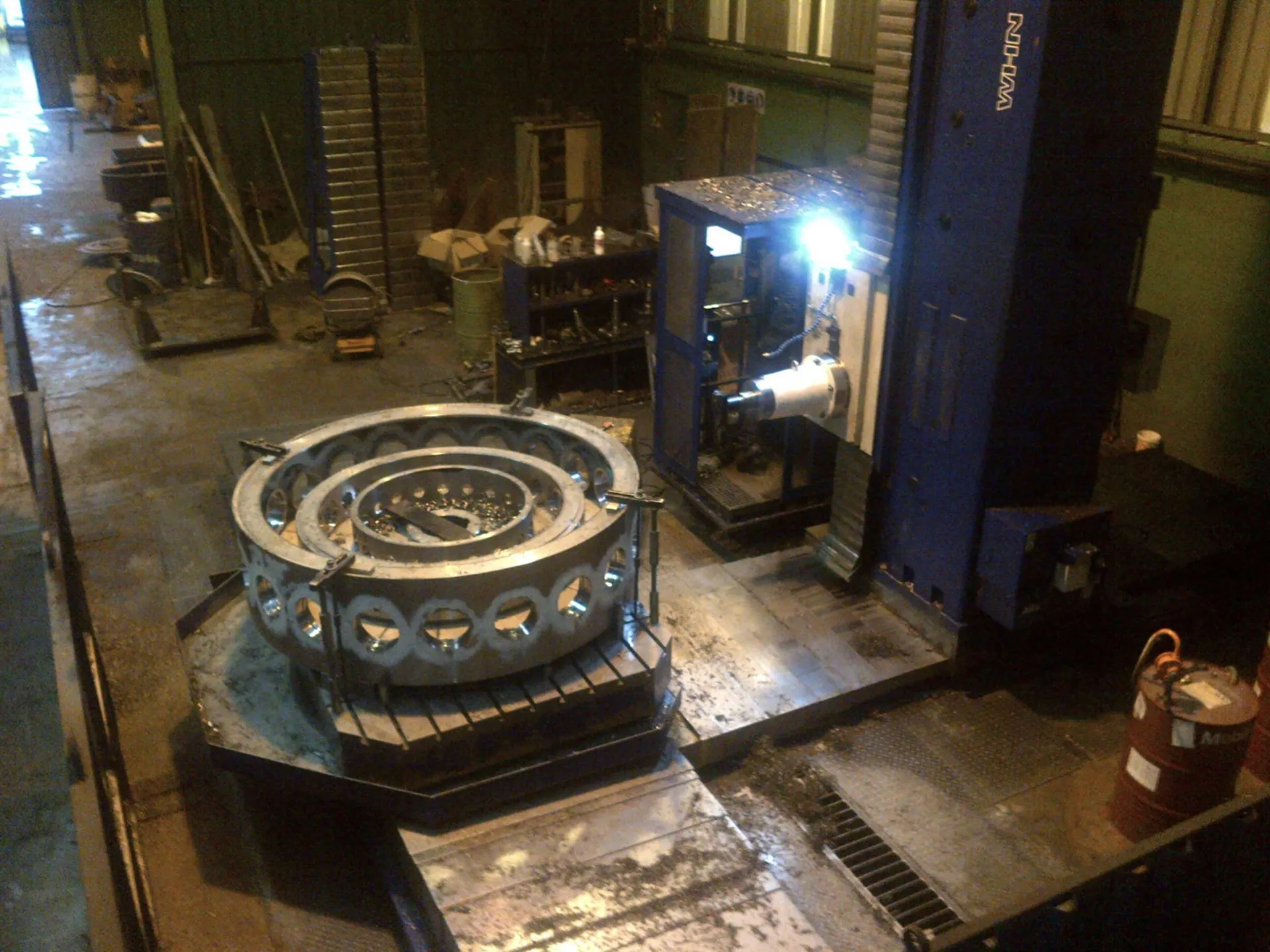 Rotor hub