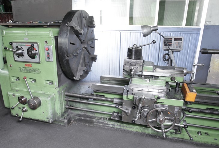 Spitzendrehmaschine KD45