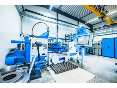 Metalldrückmaschine