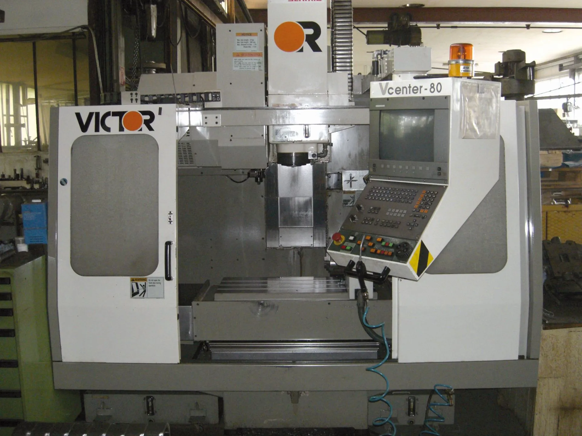 Victor V-Center 80