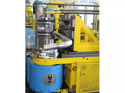 Dorn-Rohrbiegemaschine