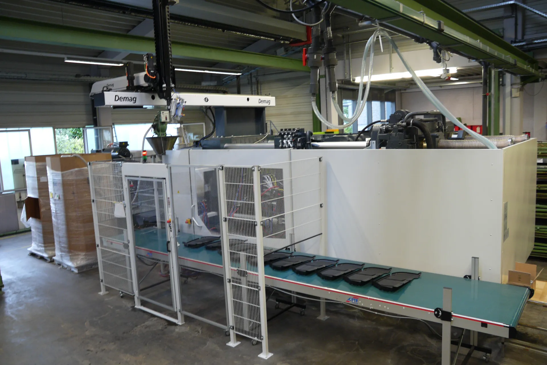 800 to Spritzgussmaschine