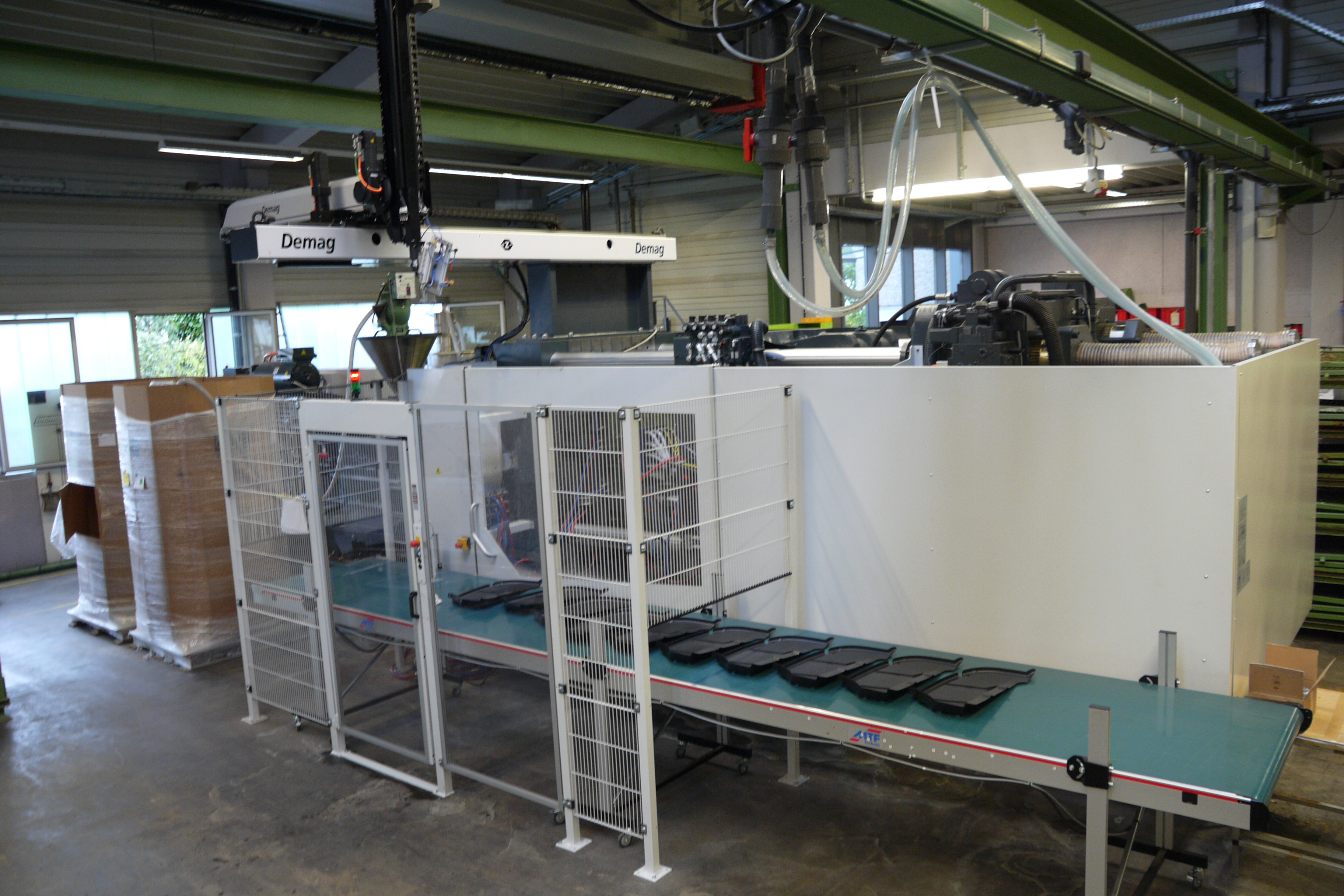 800 to Spritzgussmaschine