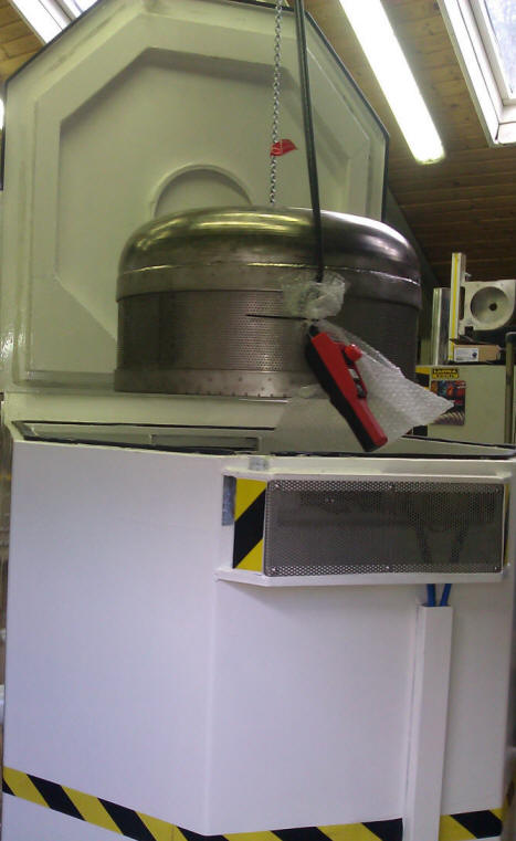 INDUSTRIAL CENTRIFUGE