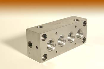 Hydraulischer Steuerungsblock