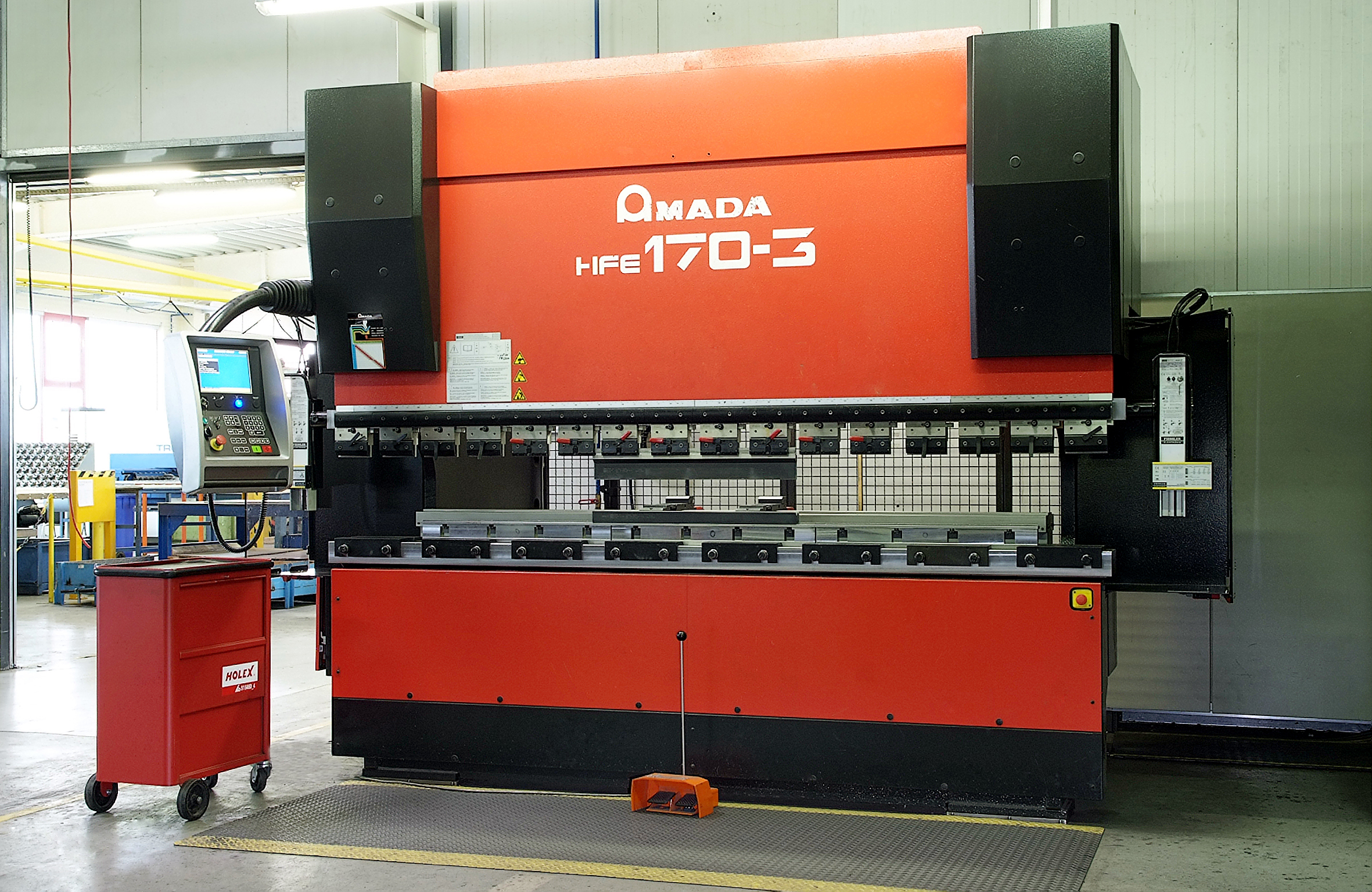 HFE170-3