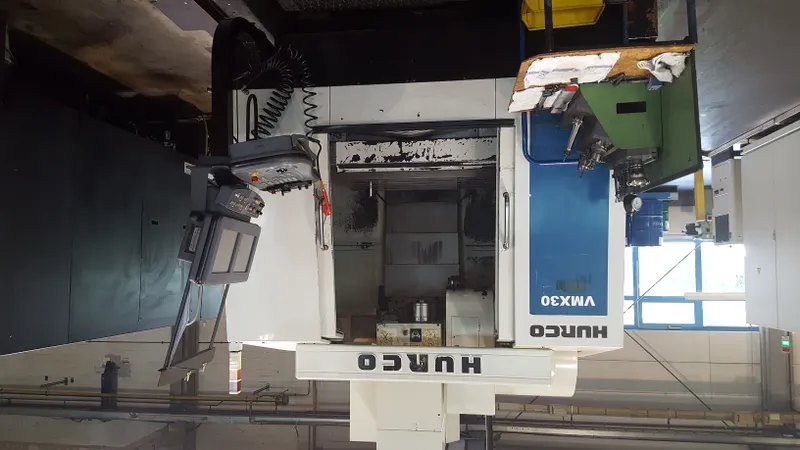 Hurco VMX 30